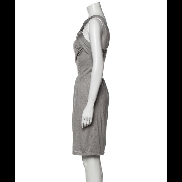 Super cute halter neck Burberry dress - Picture 3 of 9